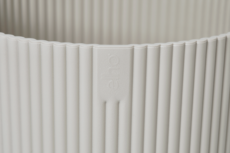 Vibes Fold Round Pot Planter Elho