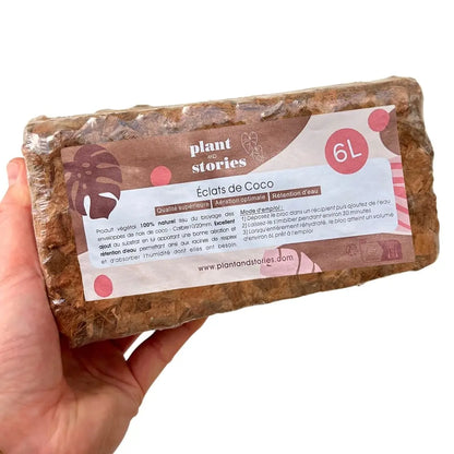 Coconut flakes + coconut fibers